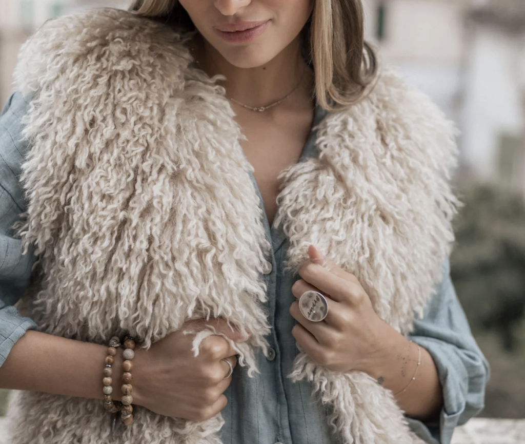 BYPIAS - Gilet Furry (off white)