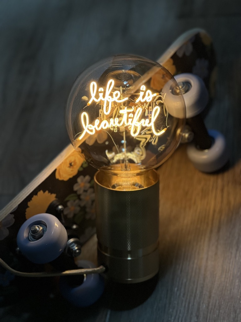 Ampoule Elio - Life Is Beautiful (ambrée)