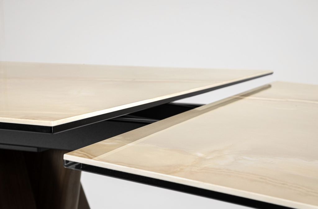 Table Ikkiam en Chêne Onyx (200/300 X 100cm)