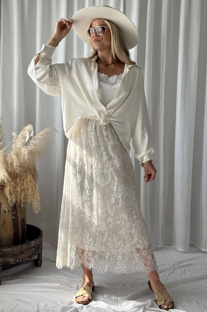 BYPIAS - Jupe Lace Charm (sable)