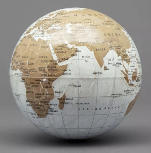 Globe Tournant