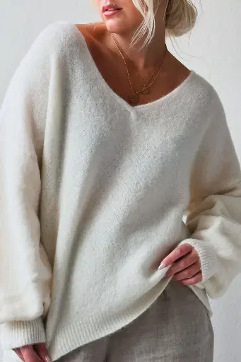 BYPIAS - Pull Lotta (off white)